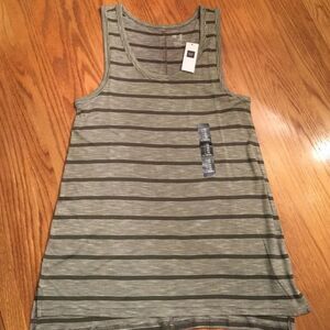 BNWT Gap Legging Tank